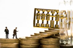 股票K线分析：光头小阴线