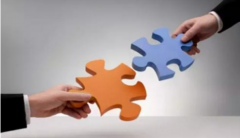 股票K线分析：实战解析见底性质的中K线